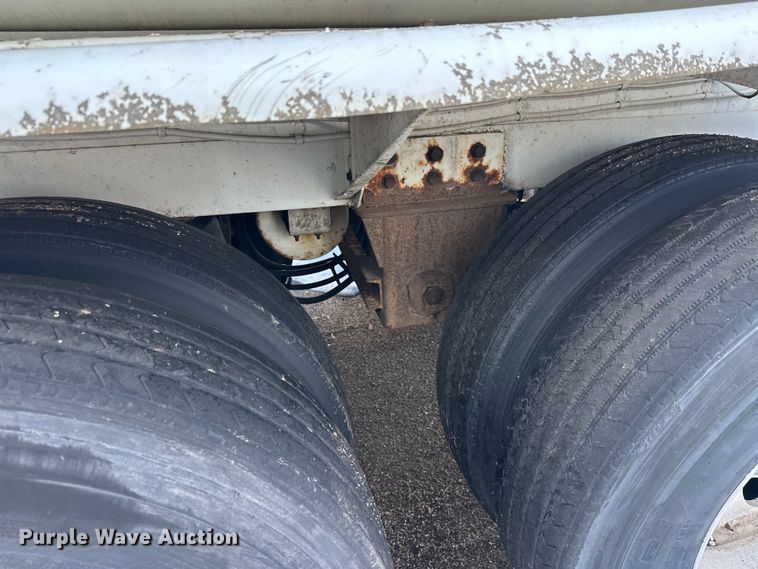 image for item FK1816 1994 Polar tank trailer