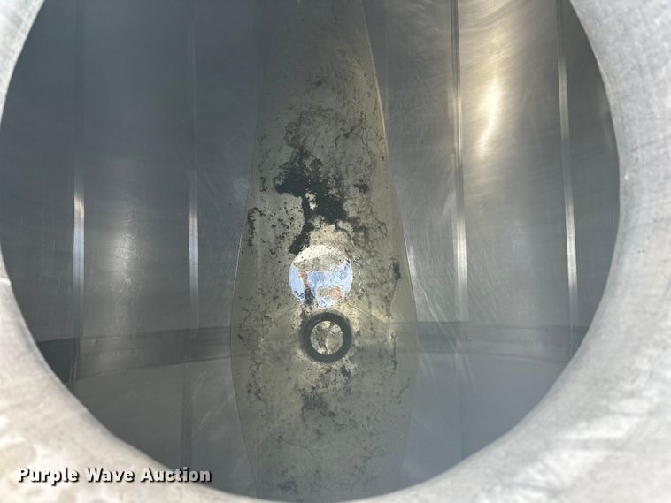 image for item FK1819 1985 Stainless Tank Trailers tank trailer