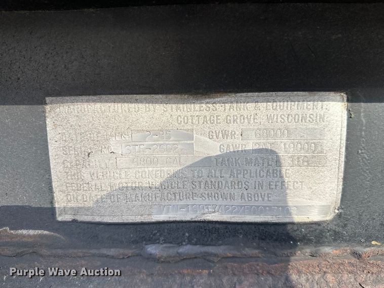 image for item FK1819 1985 Stainless Tank Trailers tank trailer