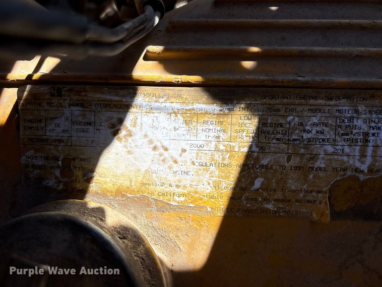 image for item FK2600 1992 Ford LTLA9000 semi truck