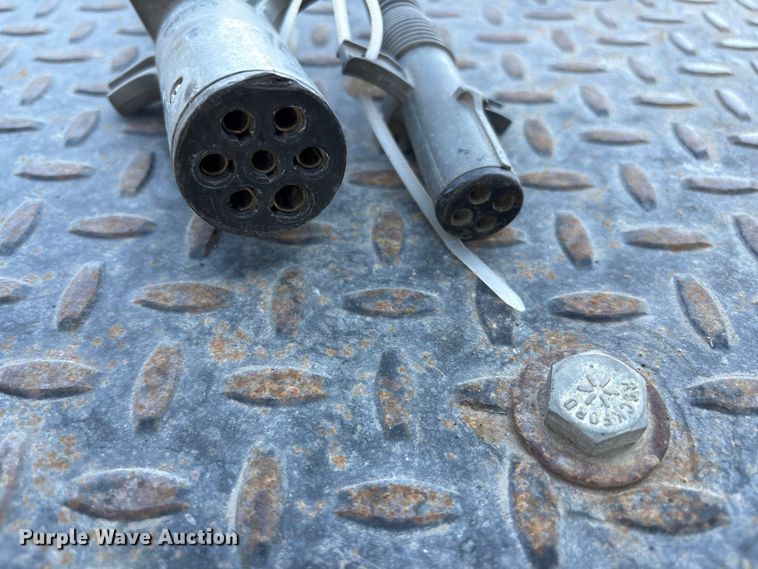 image for item FK2603 2007 Mack CHN semi truck