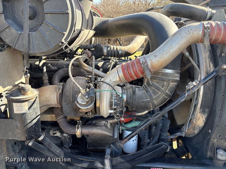 image for item FK2603 2007 Mack CHN semi truck