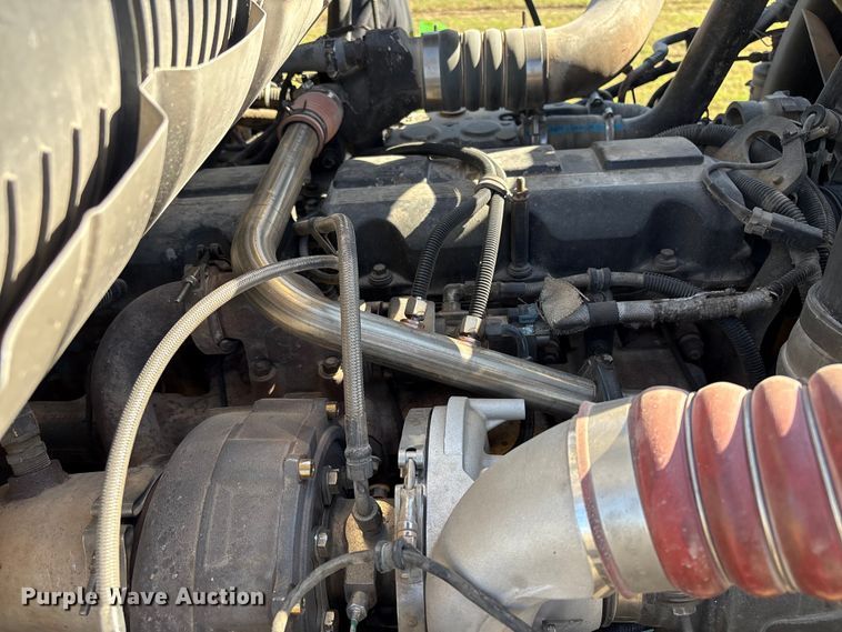 image for item FK2603 2007 Mack CHN semi truck