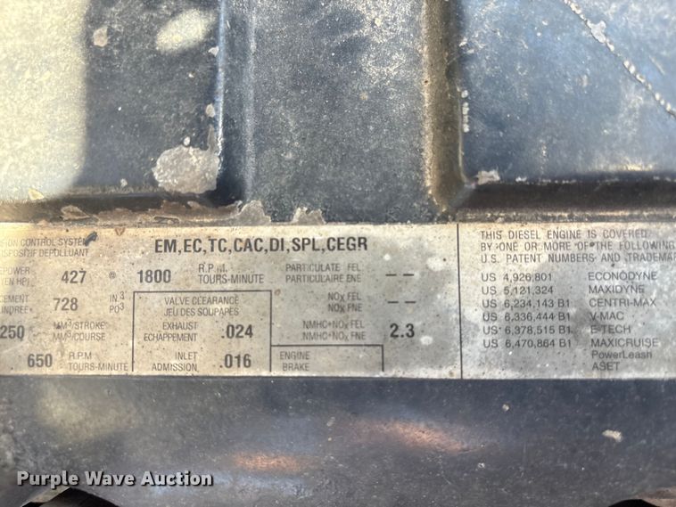 image for item FK2603 2007 Mack CHN semi truck