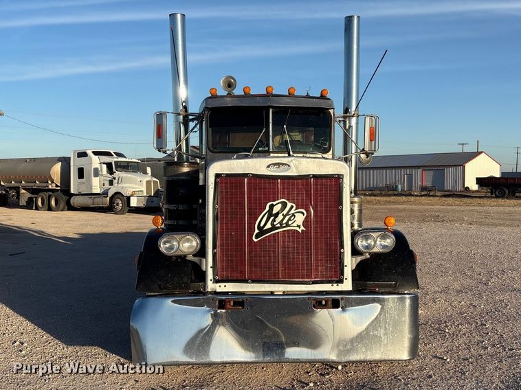 image for item NK9045 1985 Peterbilt 359 semi truck