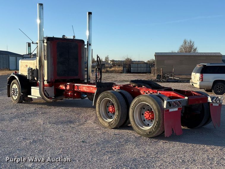 image for item NK9045 1985 Peterbilt 359 semi truck