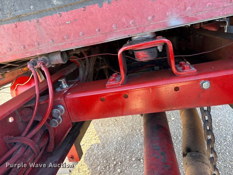 image for item NK9045 1985 Peterbilt 359 semi truck