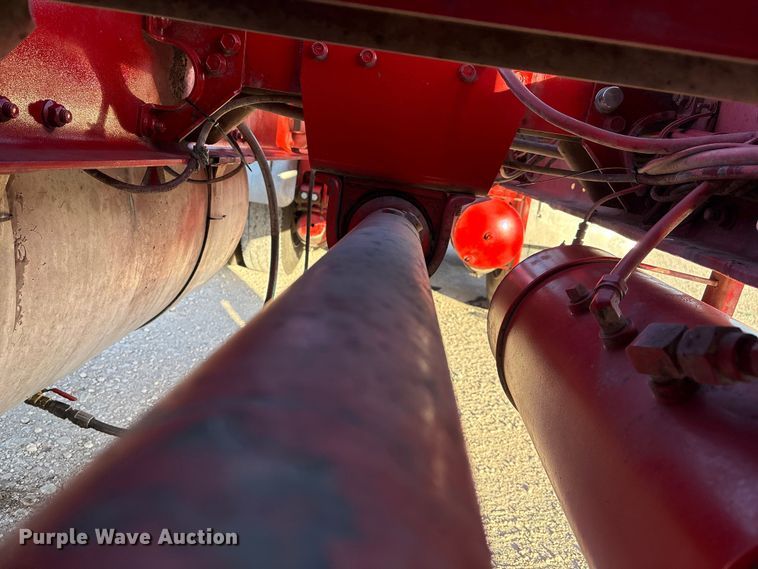 image for item NK9045 1985 Peterbilt 359 semi truck