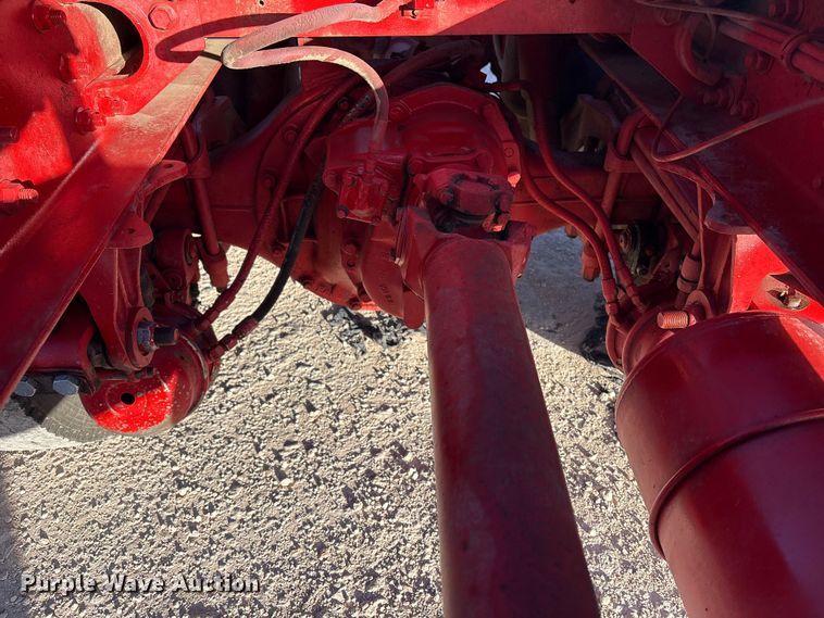 image for item NK9045 1985 Peterbilt 359 semi truck