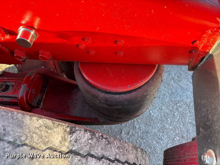 image for item NK9045 1985 Peterbilt 359 semi truck