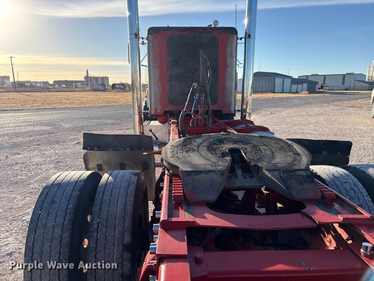 image for item NK9045 1985 Peterbilt 359 semi truck