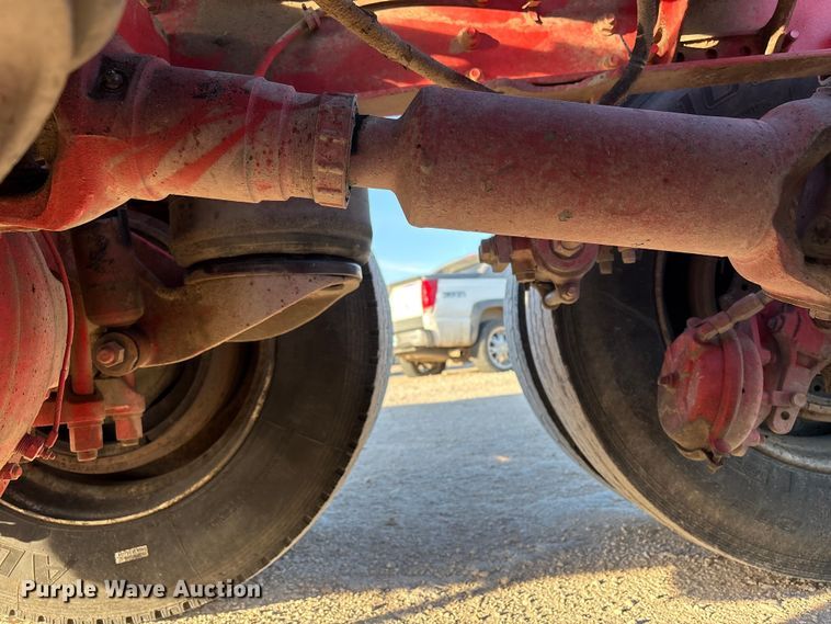 image for item NK9045 1985 Peterbilt 359 semi truck