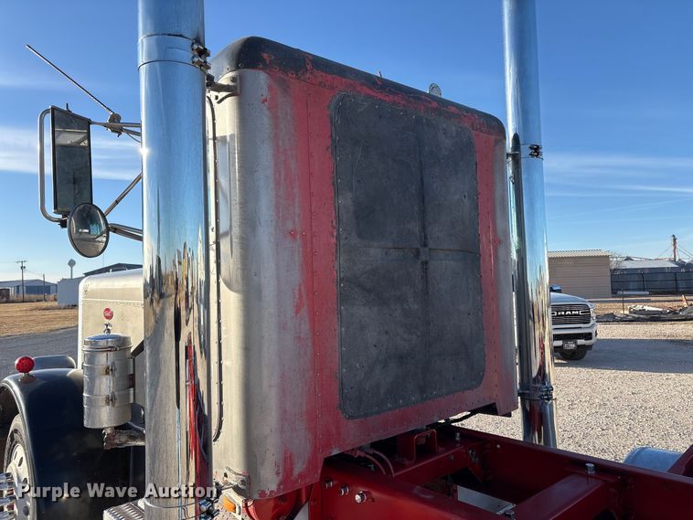 image for item NK9045 1985 Peterbilt 359 semi truck