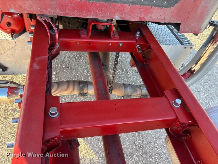 image for item NK9045 1985 Peterbilt 359 semi truck