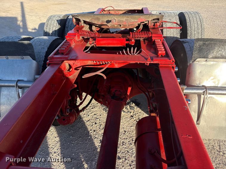 image for item NK9045 1985 Peterbilt 359 semi truck