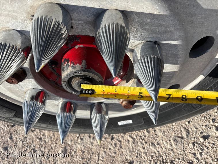 image for item NK9045 1985 Peterbilt 359 semi truck