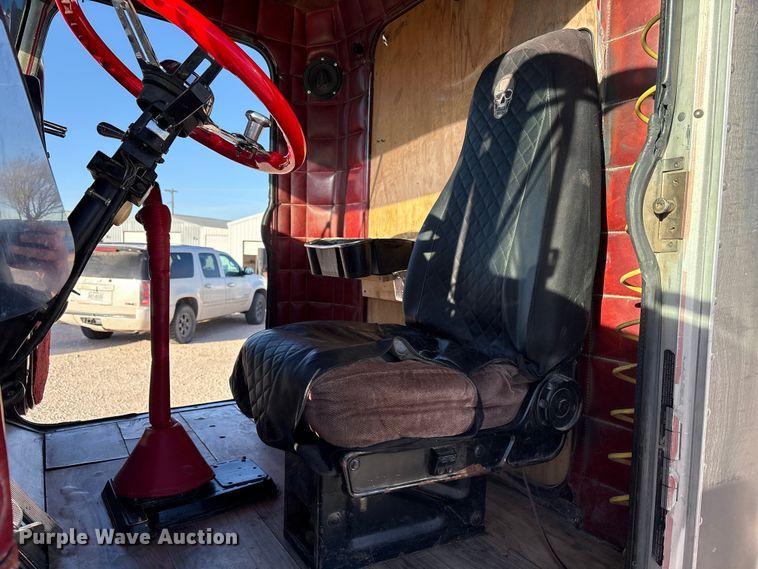 image for item NK9045 1985 Peterbilt 359 semi truck