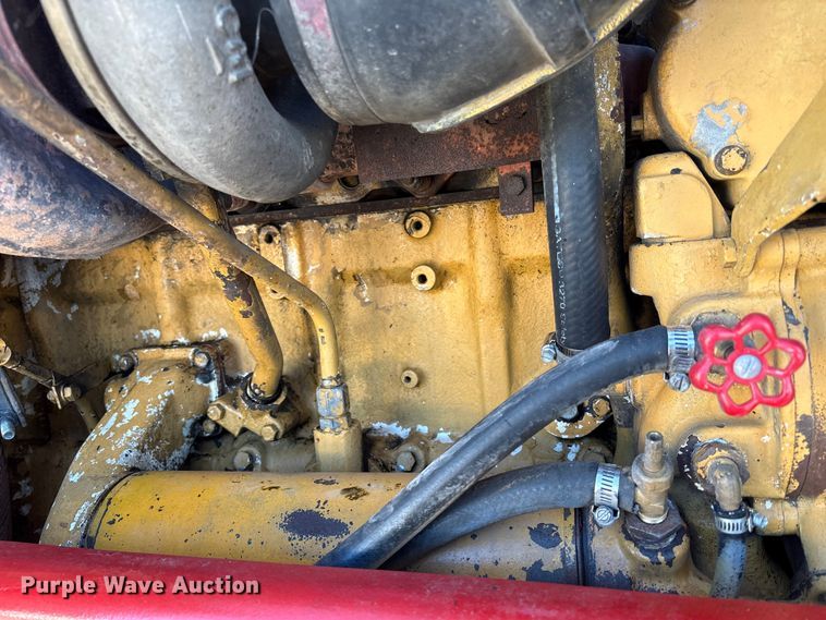 image for item NK9045 1985 Peterbilt 359 semi truck