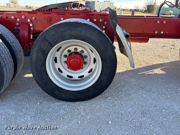 image for item NK9045 1985 Peterbilt 359 semi truck