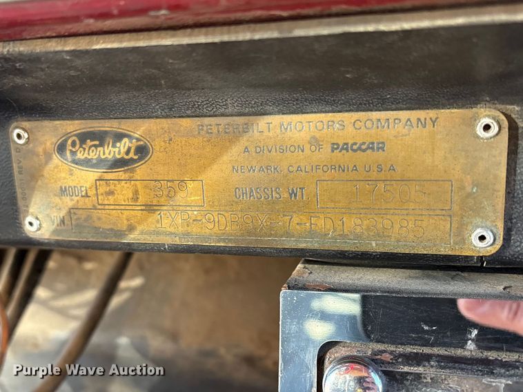 image for item NK9045 1985 Peterbilt 359 semi truck