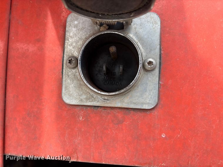 image for item NK9051 2007 Freightliner Classic semi truck