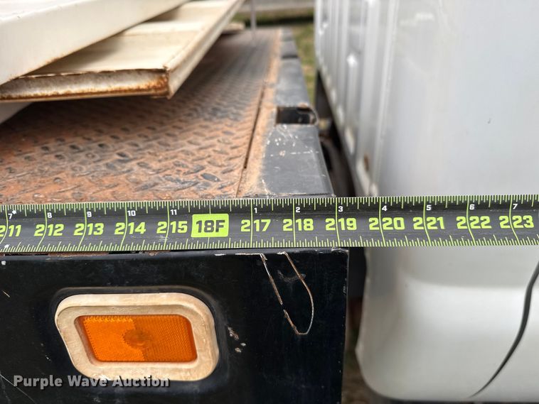 image for item NK9124 2001 Ford F750 Super Duty dump flatbed truck