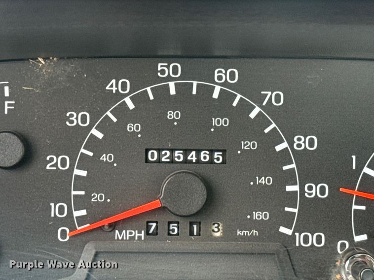 image for item NK9124 2001 Ford F750 Super Duty dump flatbed truck