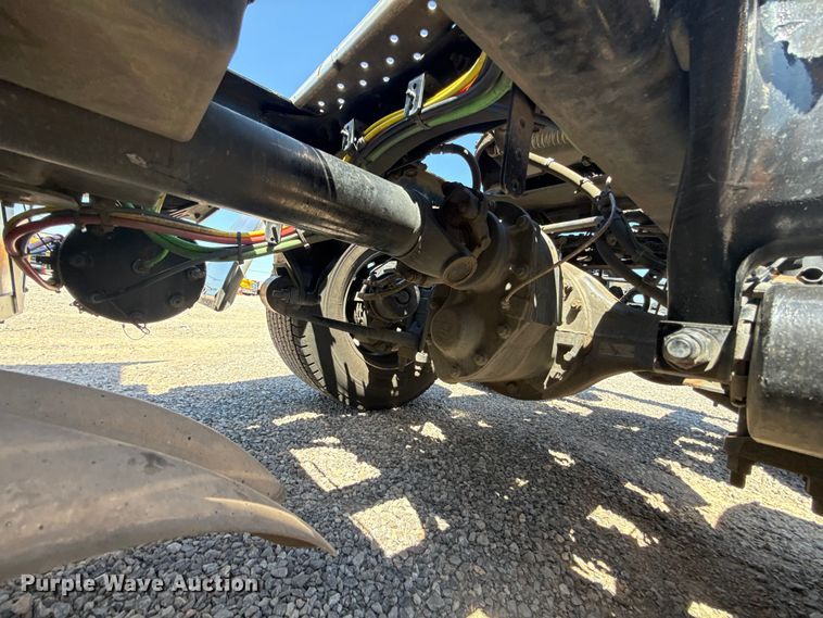 image for item NK9184 2022 Freightliner Cascadia 126 semi truck