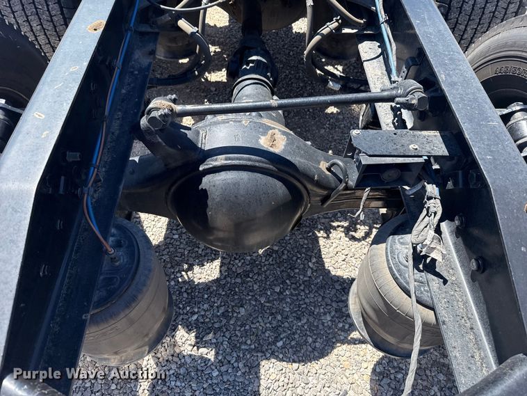 image for item NK9184 2022 Freightliner Cascadia 126 semi truck