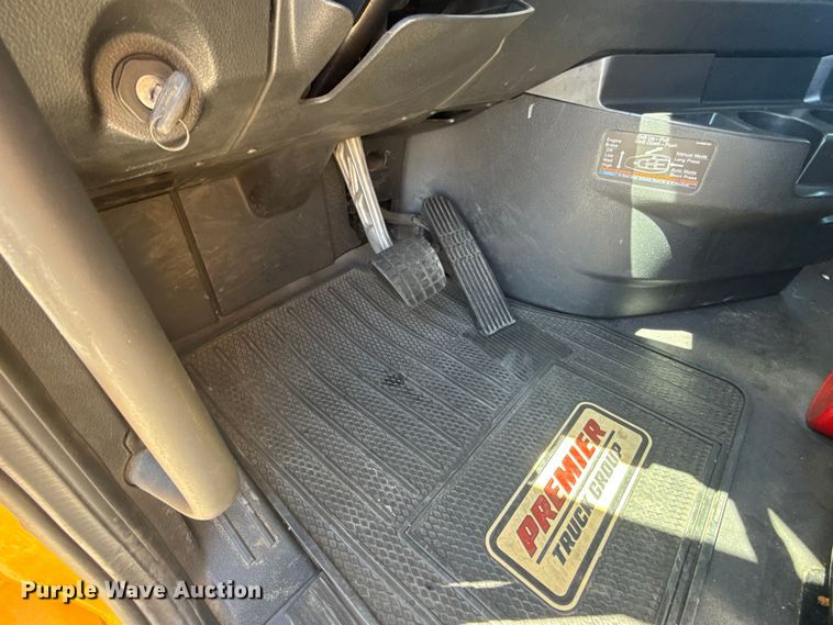 image for item NK9184 2022 Freightliner Cascadia 126 semi truck