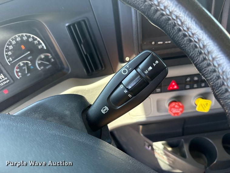 image for item NK9184 2022 Freightliner Cascadia 126 semi truck