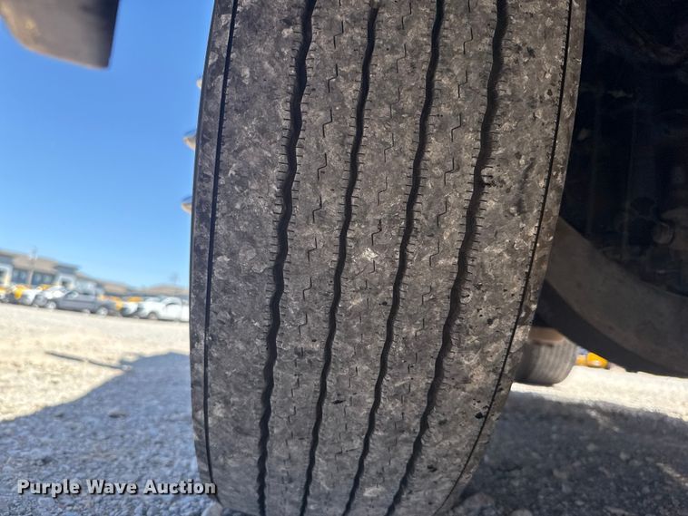 image for item NK9184 2022 Freightliner Cascadia 126 semi truck