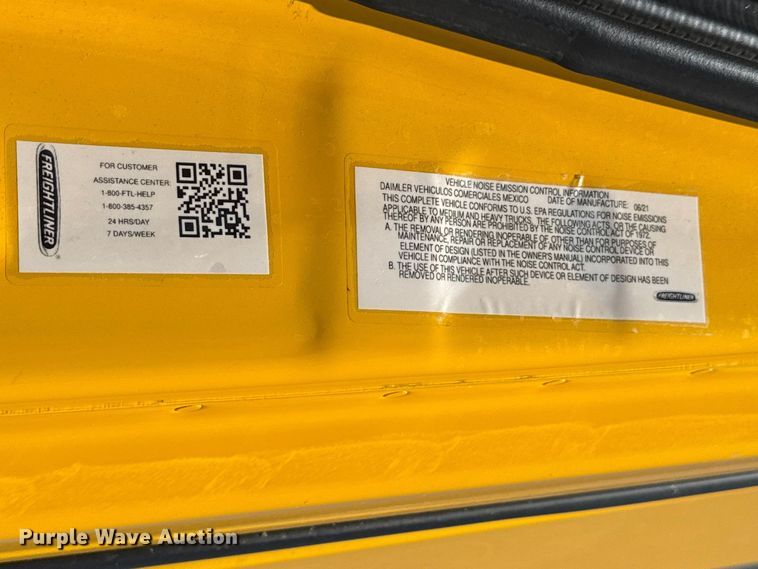 image for item NK9184 2022 Freightliner Cascadia 126 semi truck