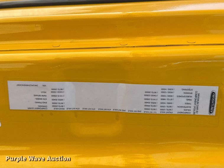 image for item NK9184 2022 Freightliner Cascadia 126 semi truck