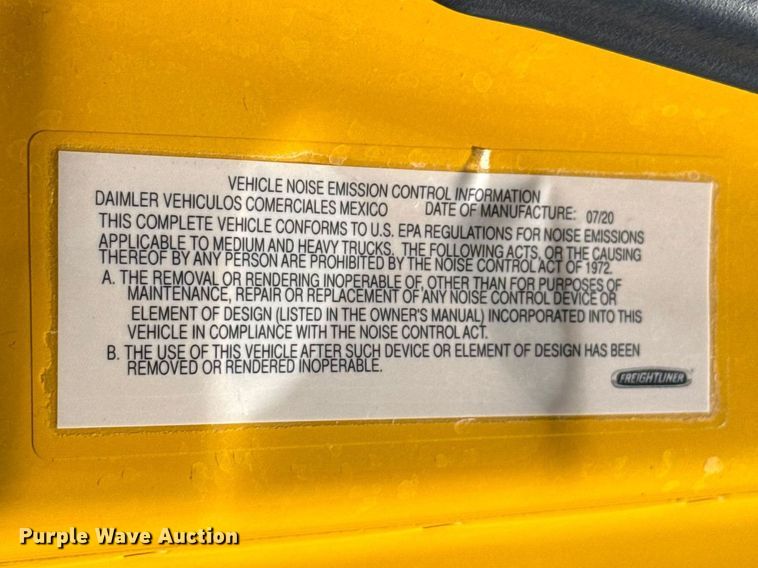 image for item NK9185 2021 Freightliner Cascadia 126 semi truck