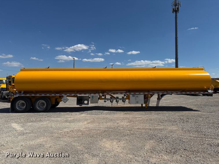 image for item NK9188 2008 Beall BAST-96-3-SB tank trailer