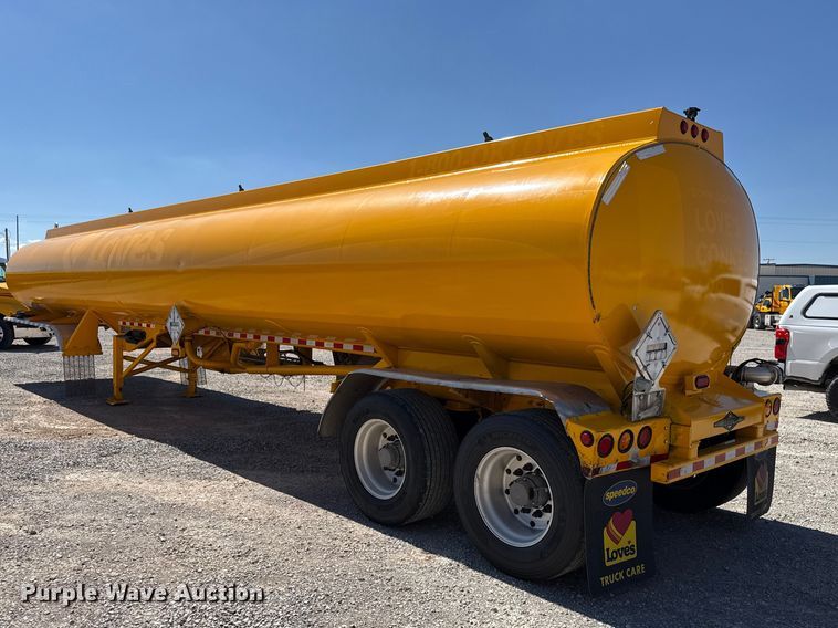 image for item NK9188 2008 Beall BAST-96-3-SB tank trailer