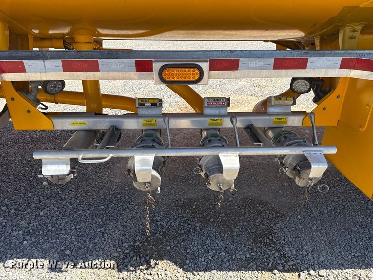 image for item NK9188 2008 Beall BAST-96-3-SB tank trailer