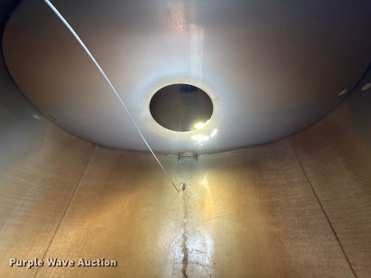 image for item NK9188 2008 Beall BAST-96-3-SB tank trailer