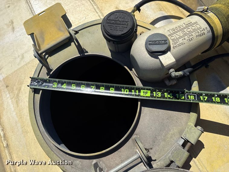 image for item NK9188 2008 Beall BAST-96-3-SB tank trailer