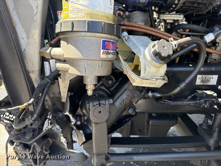 image for item NK9191 2024 Freightliner Cascadia 126 semi truck