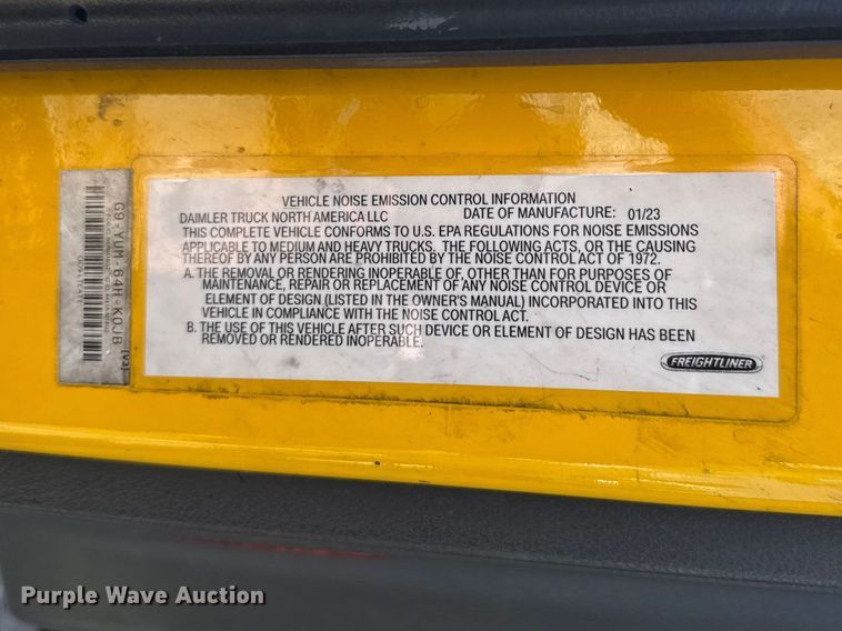 image for item NK9191 2024 Freightliner Cascadia 126 semi truck