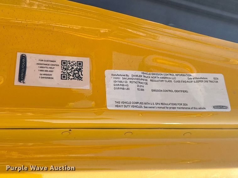 image for item NK9192 2025 Freightliner Cascadia 126 semi truck