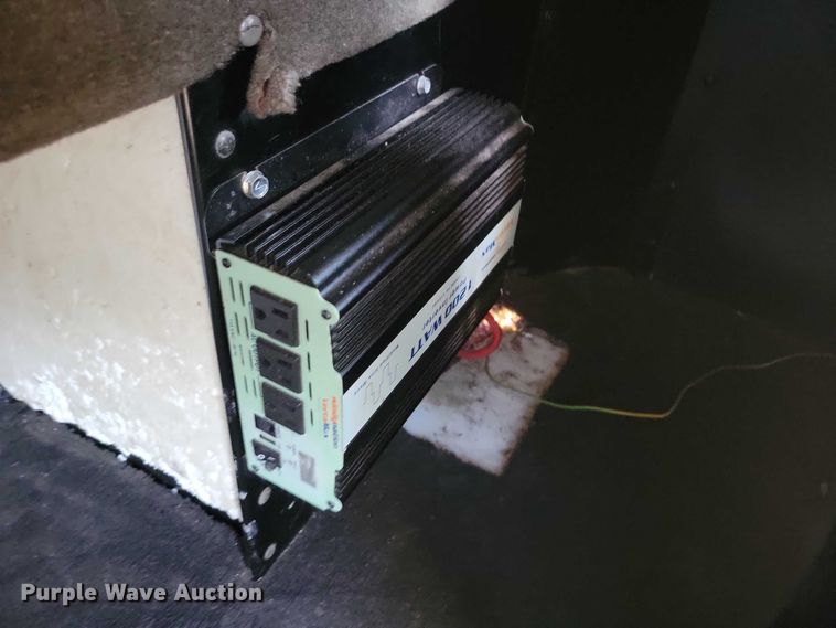 image for item NK9945 2010 Kenworth  T660 semi truck