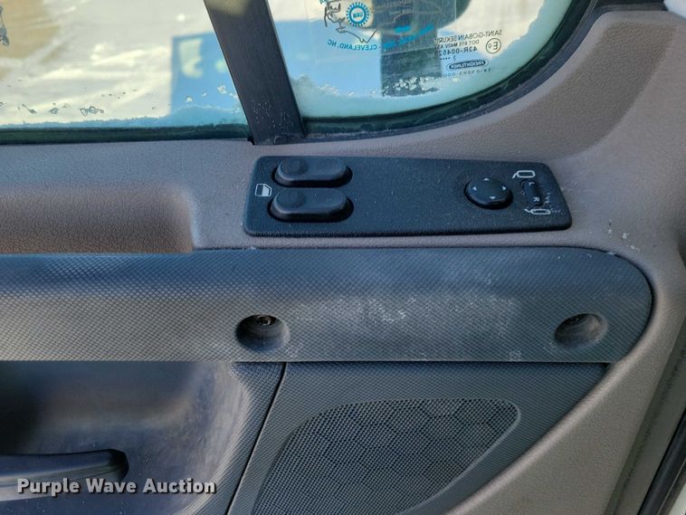 image for item NO9927 2014 Freightliner Cascadia semi truck