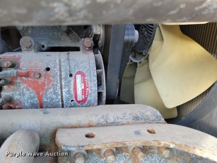 image for item NO9927 2014 Freightliner Cascadia semi truck