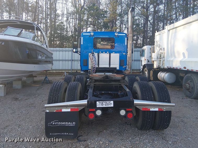 image for item YA1089 2019 Peterbilt 567 semi truck