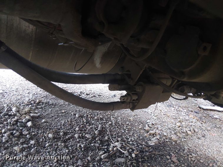 image for item YA1089 2019 Peterbilt 567 semi truck