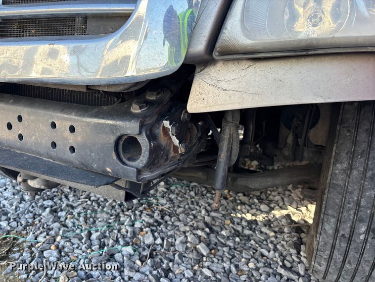 image for item YA1182 2017 Freightliner Cascadia semi truck