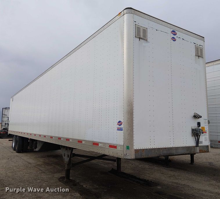 image for item YA1376 2017 Utility VS2DX dry van trailer